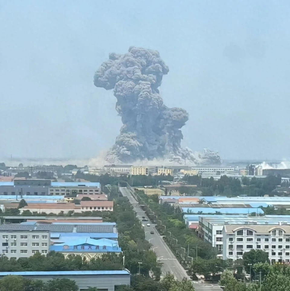 事故突发：山东高密化工厂爆炸，安全生产不能靠运气！